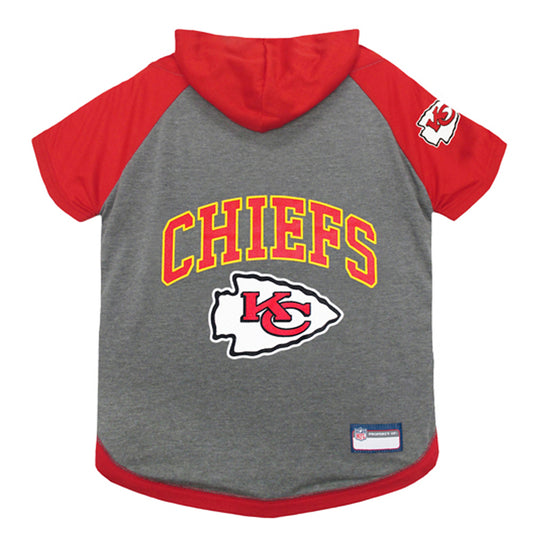 Chiefs grey sweatshirt with red hoodie and tshirt sleeves.